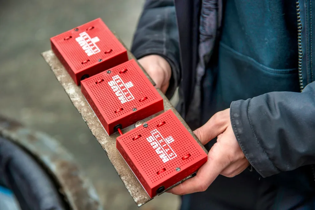 MAUS STIXX PRO5-10_Poubelle 4.webp